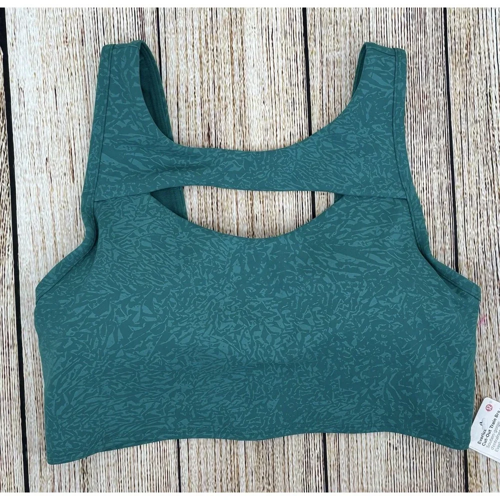 Lululemon Everlux Cut-Out Train Bra Sz 8‎ Teal Green Textured Medium Support NWT
